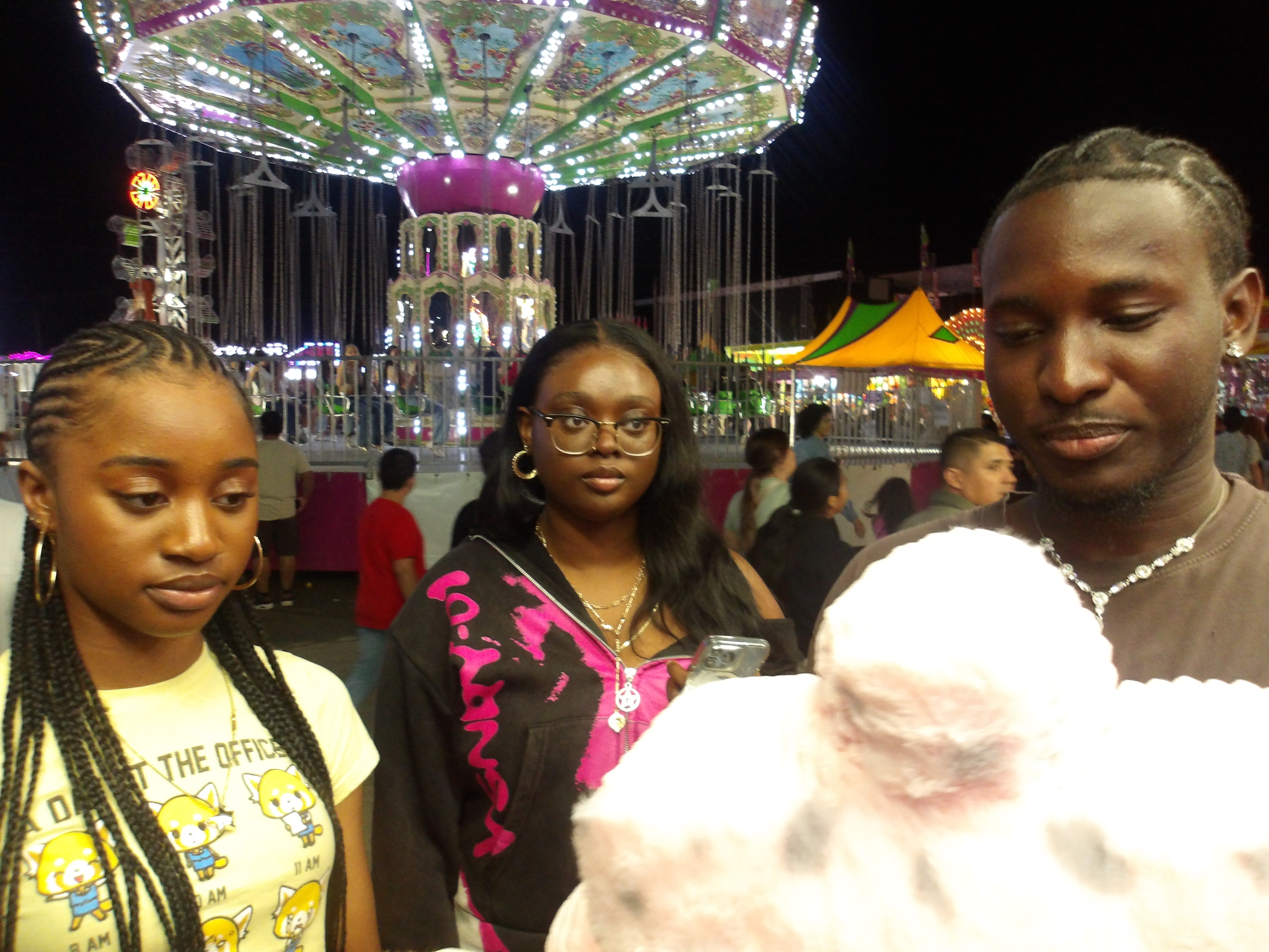 UMASS friendship FALL 25 photo